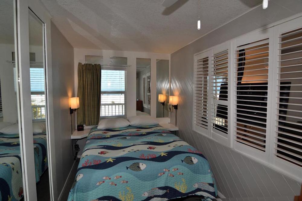 Gulf Front 1 BR A