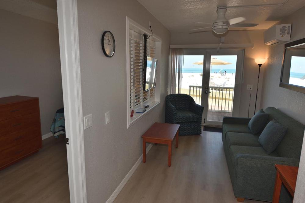 Gulf Front 1 BR (A)