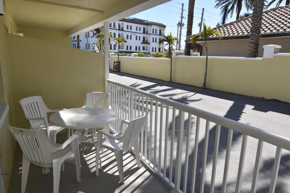 Garden Side 1 BR A
