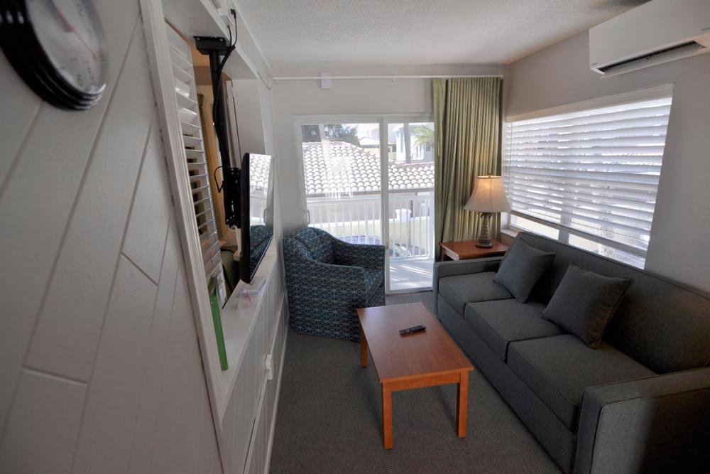 Garden Side 1 BR