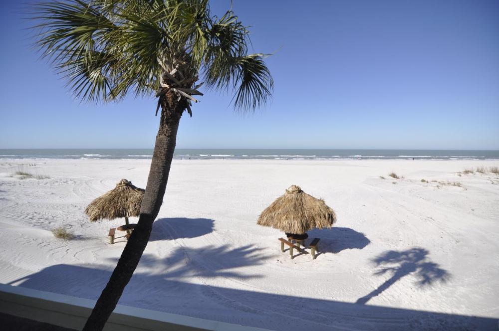  Gulf Front 1 BR