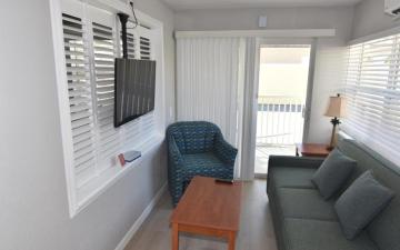 Garden Side 1 BR A