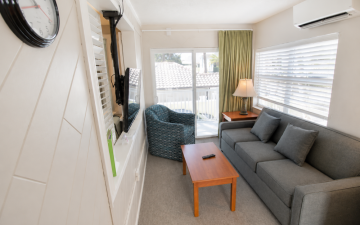 Garden Side 1 BR